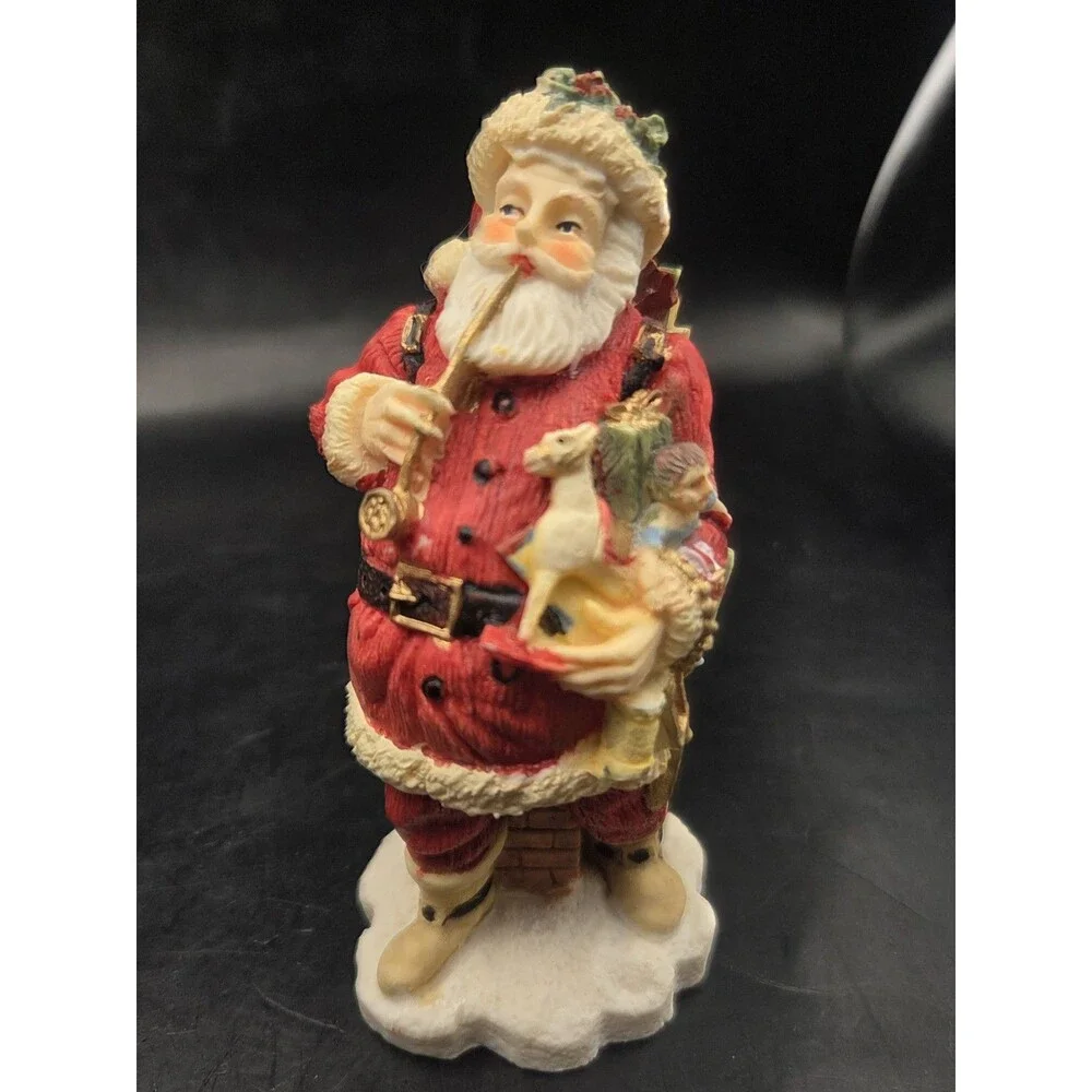 Vintage The International Santa Claus Collection United States Figurine